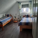 Lägenhet Farbenfrohe Dachgeschosswohnung Giesen